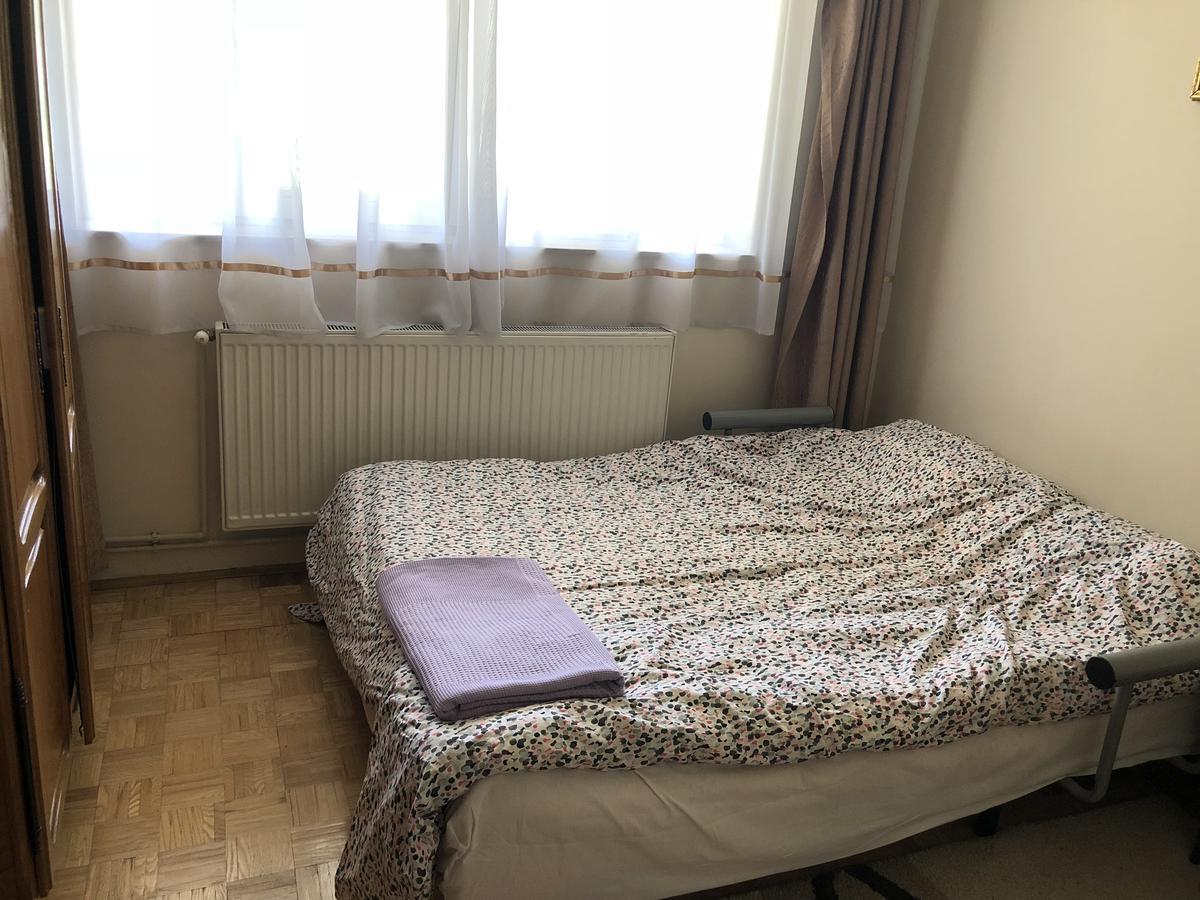 Ulpiana Apartment Pristina Exteriör bild